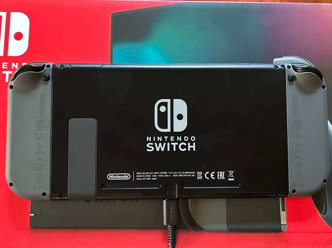 Nintendo Switch 現行モデル　128GB SDカード付き