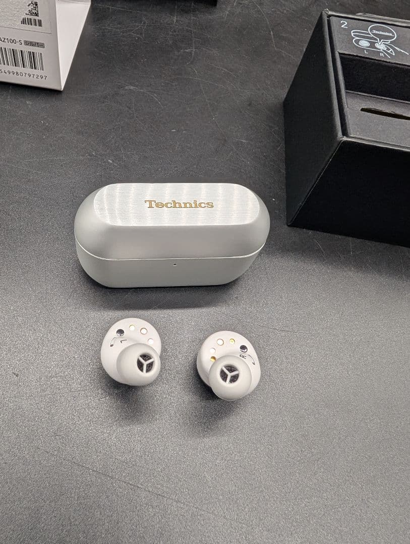【美品・動作良好】 technics EAH-AZ100 シルバー　テクニクス
