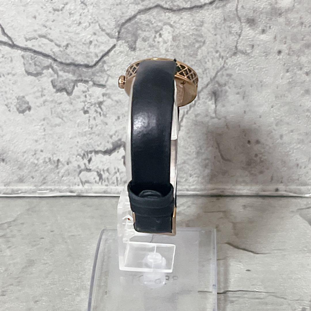 希少 GUCCI ディアマンティッシマ スモール 141.5 黒文字盤 腕時計