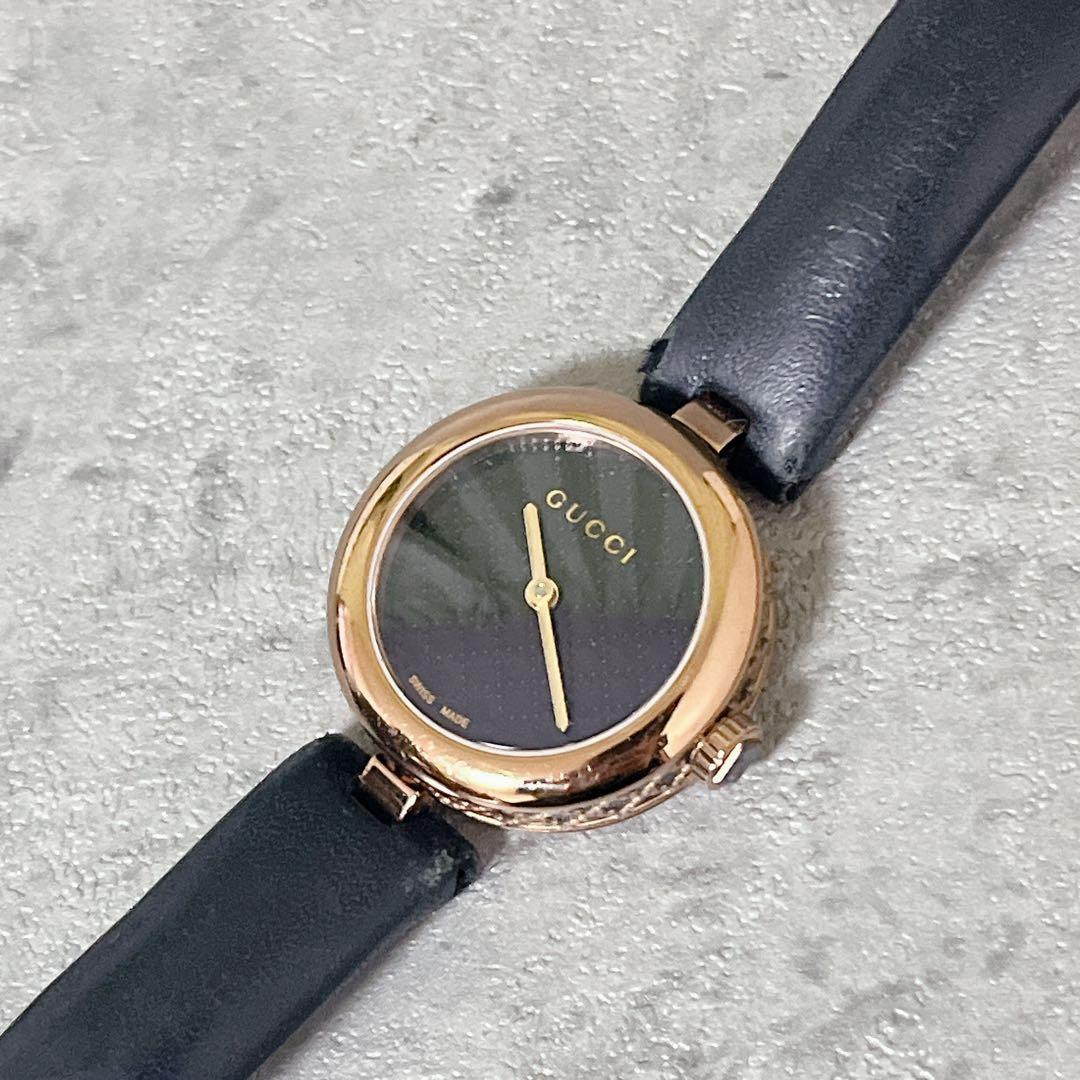 希少 GUCCI ディアマンティッシマ スモール 141.5 黒文字盤 腕時計