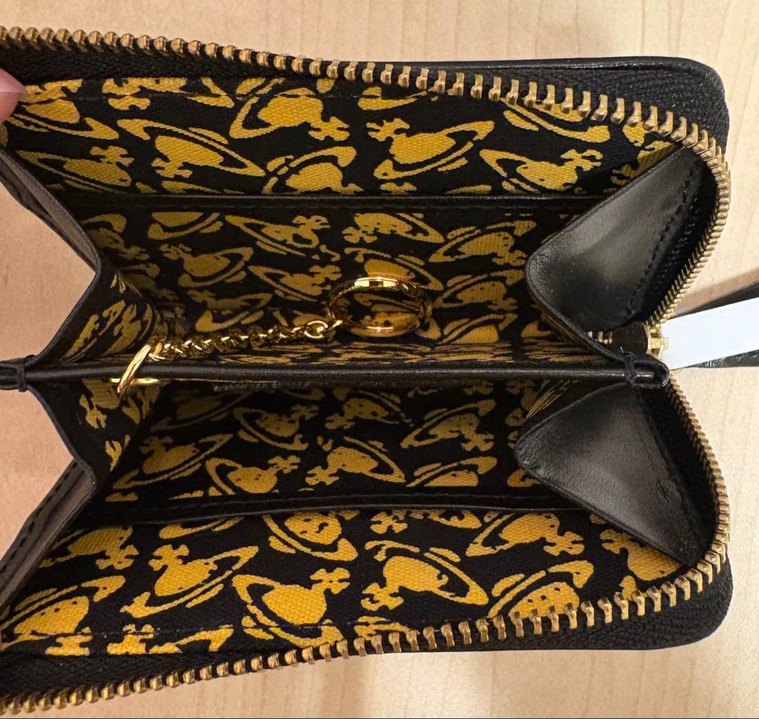 【新品】viviennewestwoodパスケース付き小銭入れ