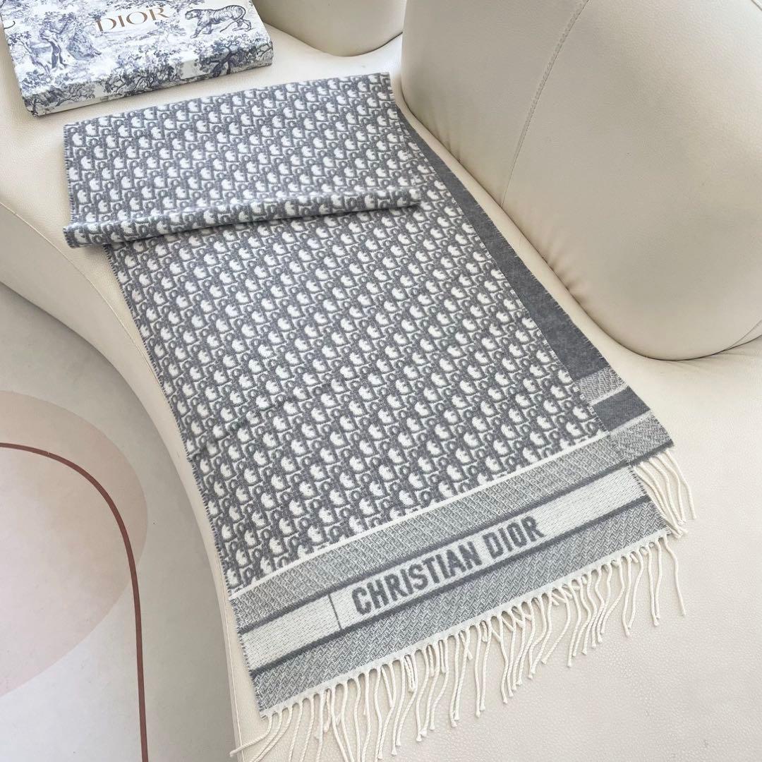CHRISTIAN DIOR グレー マフラー