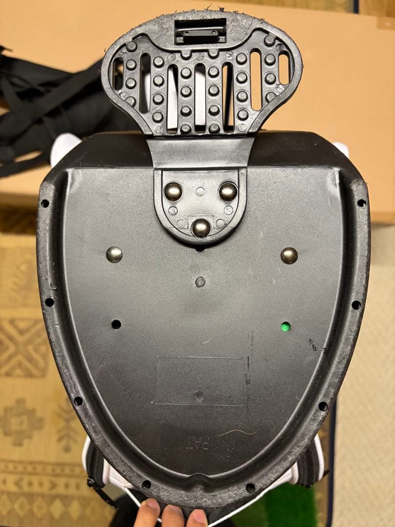 adidas ゴルフバッグ　キャディバッグ　軽量 DG711 HG5752