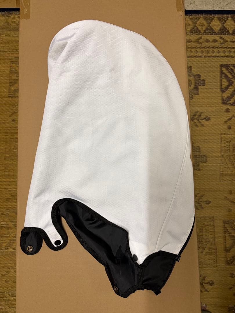 adidas ゴルフバッグ　キャディバッグ　軽量 DG711 HG5752