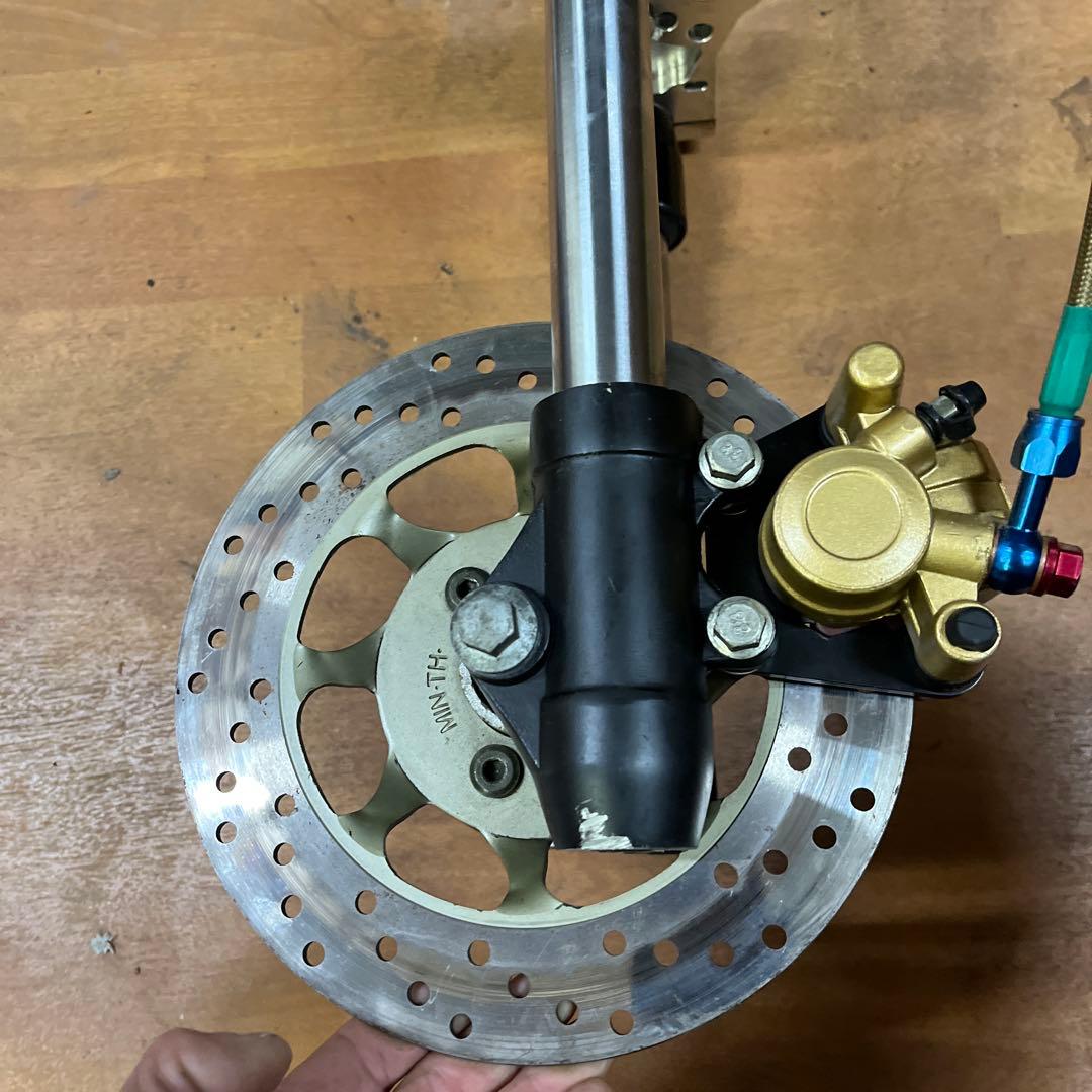 モンキー中華製 フロントサスペンション ディスクブレーキ対応