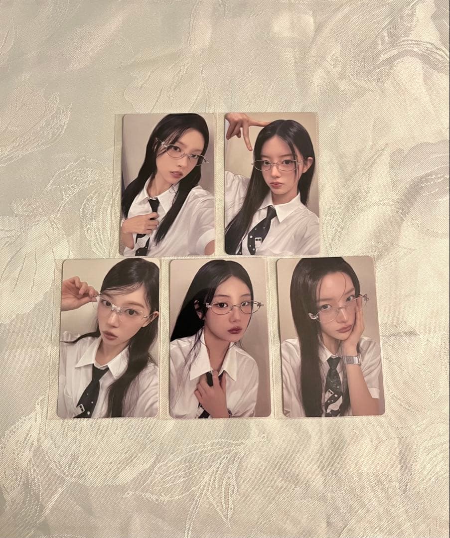 ILLIT 時よ止まれ weverse 来日記念 ラキドロ トレカ　5種セット