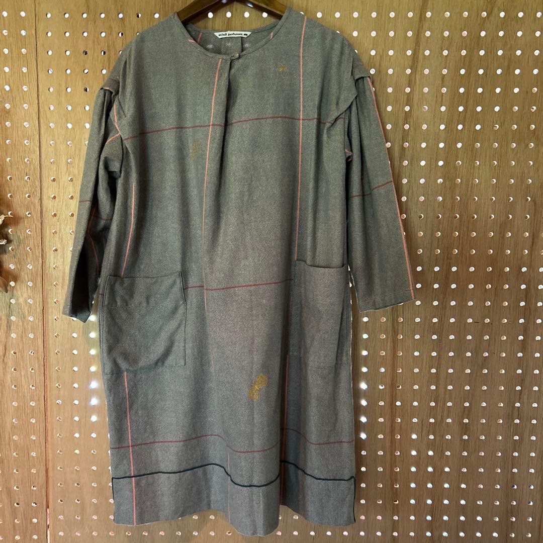 ミナペルホネン　グレー ストライプ柄 七分丈 ワンピース