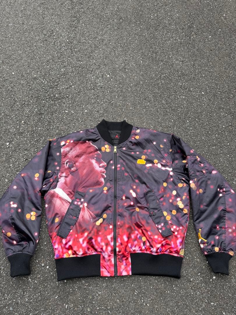 パフォーマンスプリント MA-1ジャケット