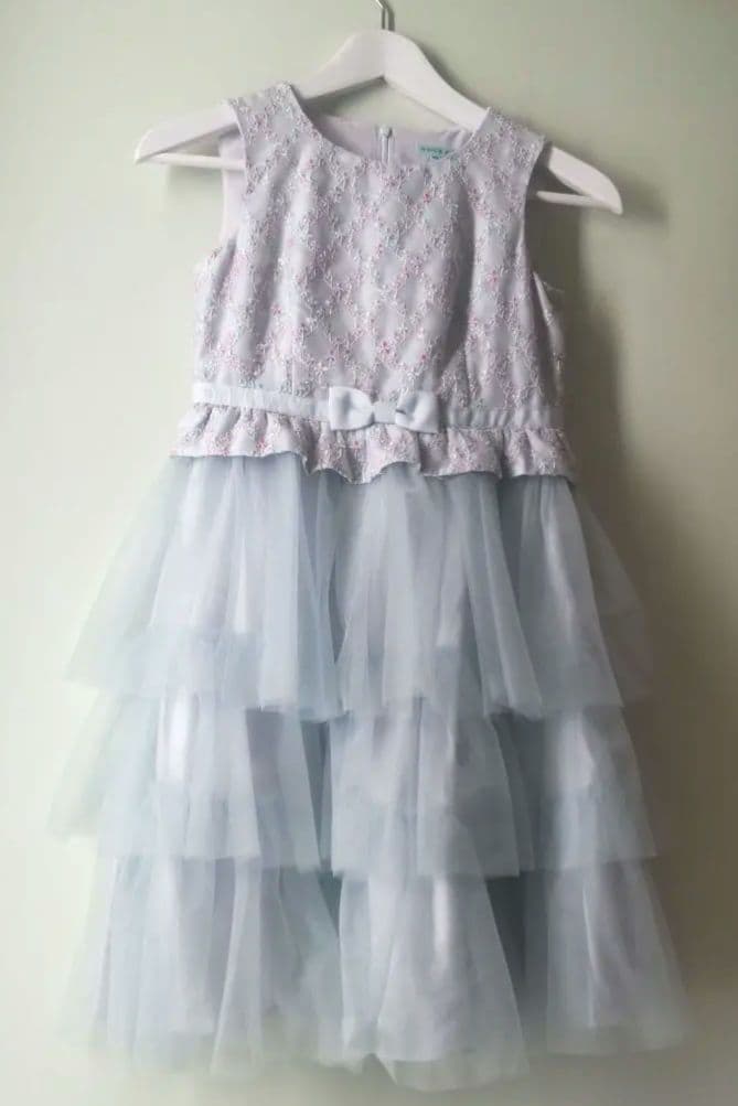 最終価格　TOCCA 刺繍花柄　シフォン　水色　ワンピースドレス　140