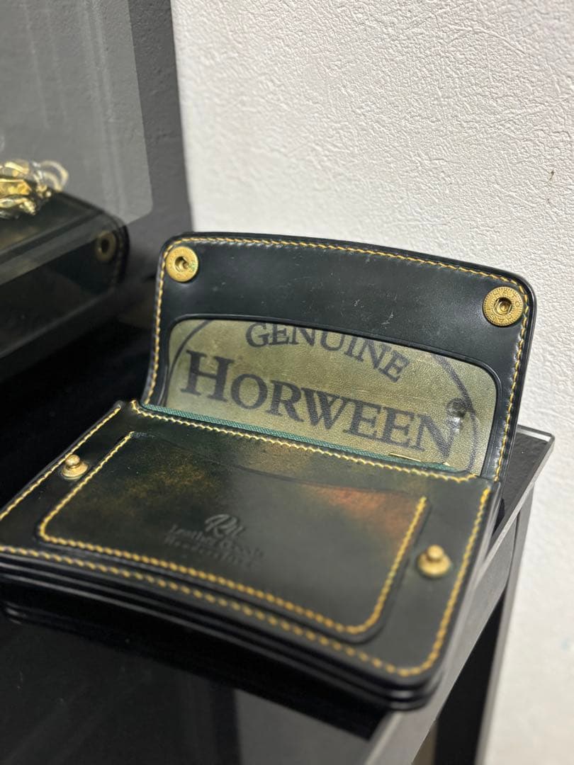 t*9様 ホーウィンシェルコードバン トラッカーウォレット