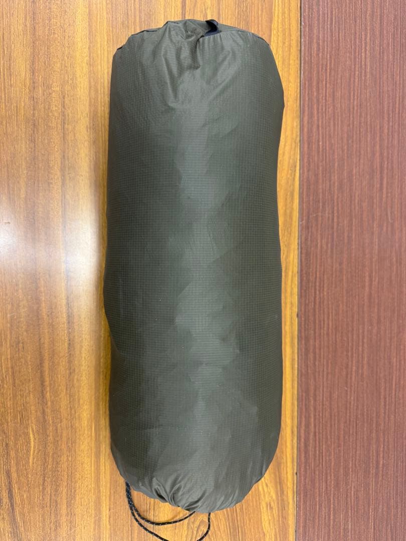 Unafreelyシルナイロンワンポールテント　謎テント