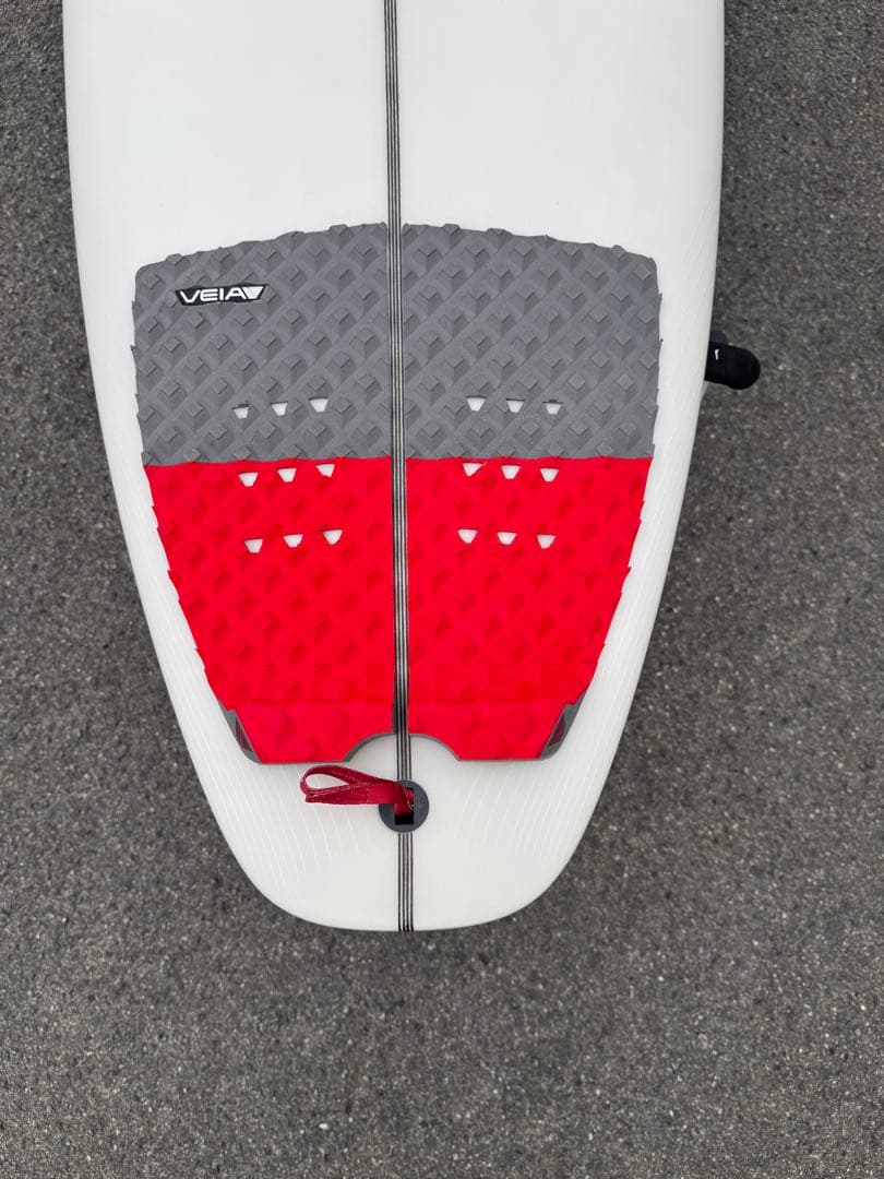 Jsサーフボード、モンスターボックス