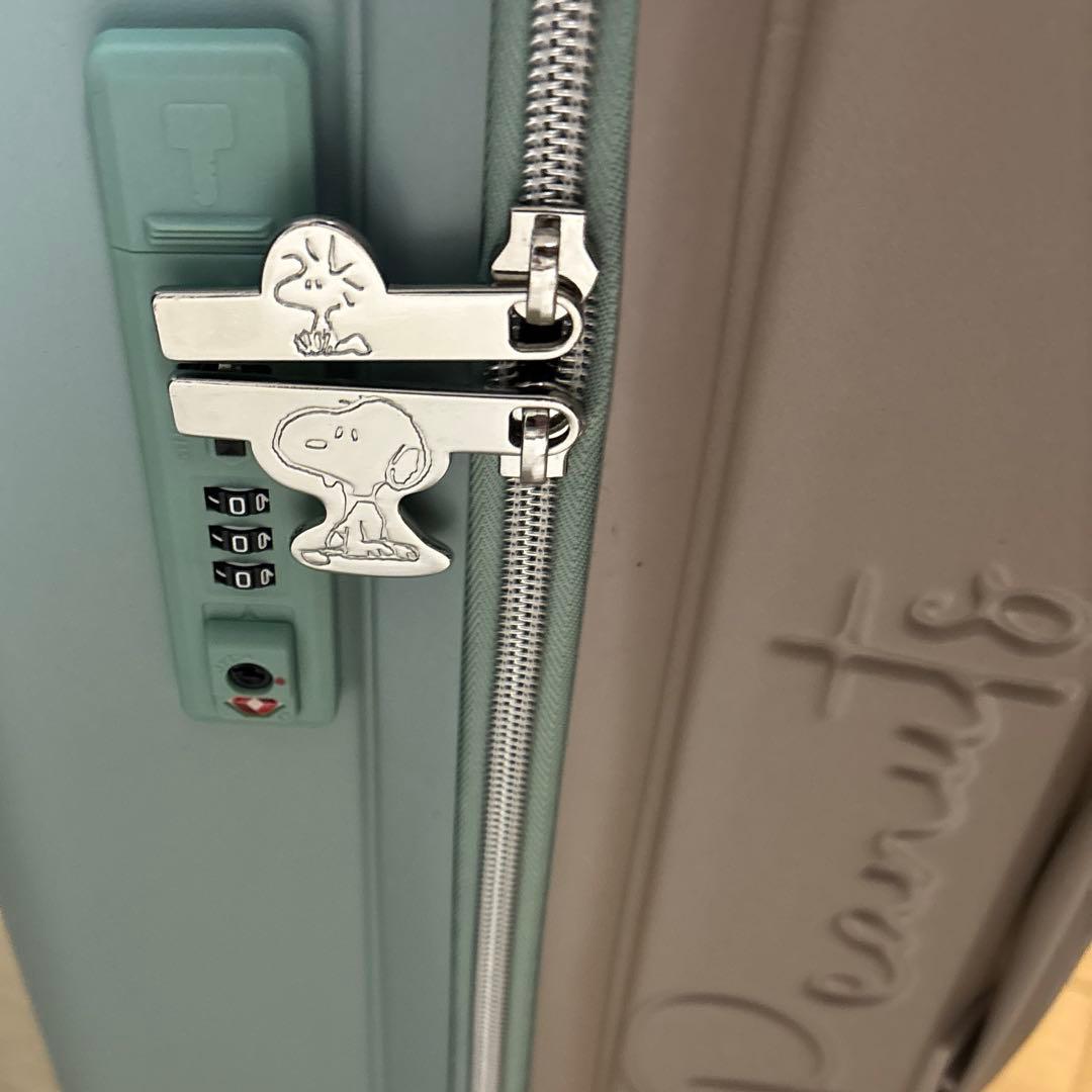 SNOOPY スヌーピー　スーツケース　ミント/グレージュのツートーンカラー