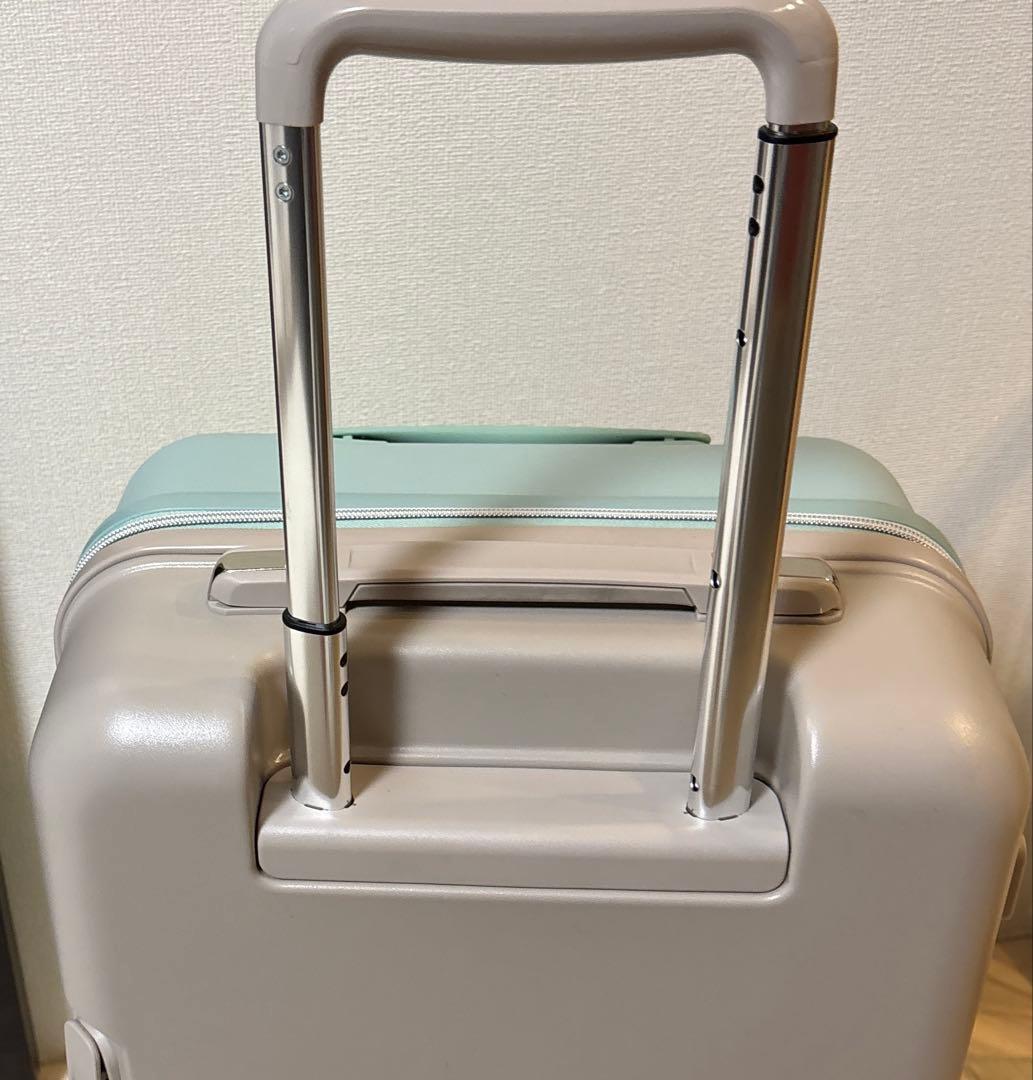 SNOOPY スヌーピー　スーツケース　ミント/グレージュのツートーンカラー