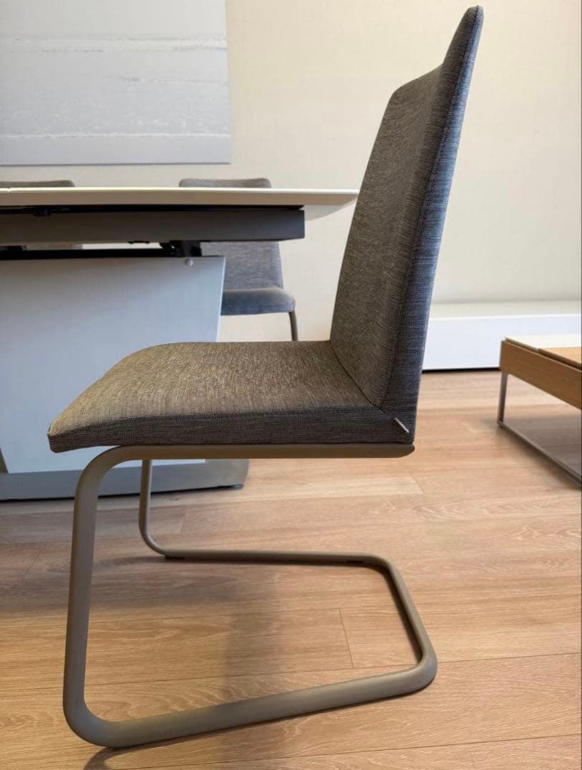 BoConcept（ボーコンセプト）ダイニングチェアLAUSANNEローザンヌ③