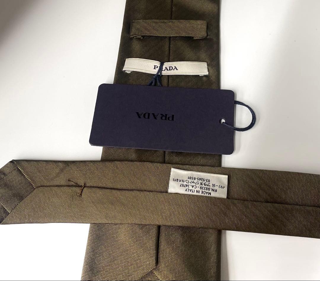 新品 プラダ ネクタイ ハイブランド ヘリンボーン ブラウン カーキ PRADA