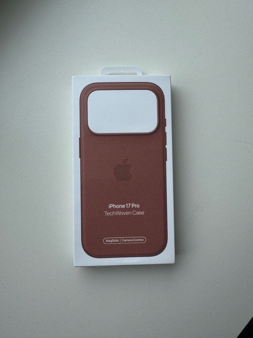 iPhone テックウーブンケース　シエナ