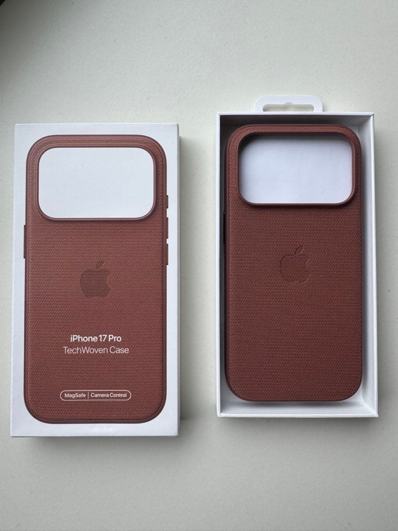 iPhone テックウーブンケース　シエナ