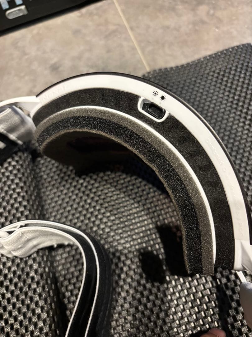 POC スキー・スノーボード用ゴーグル