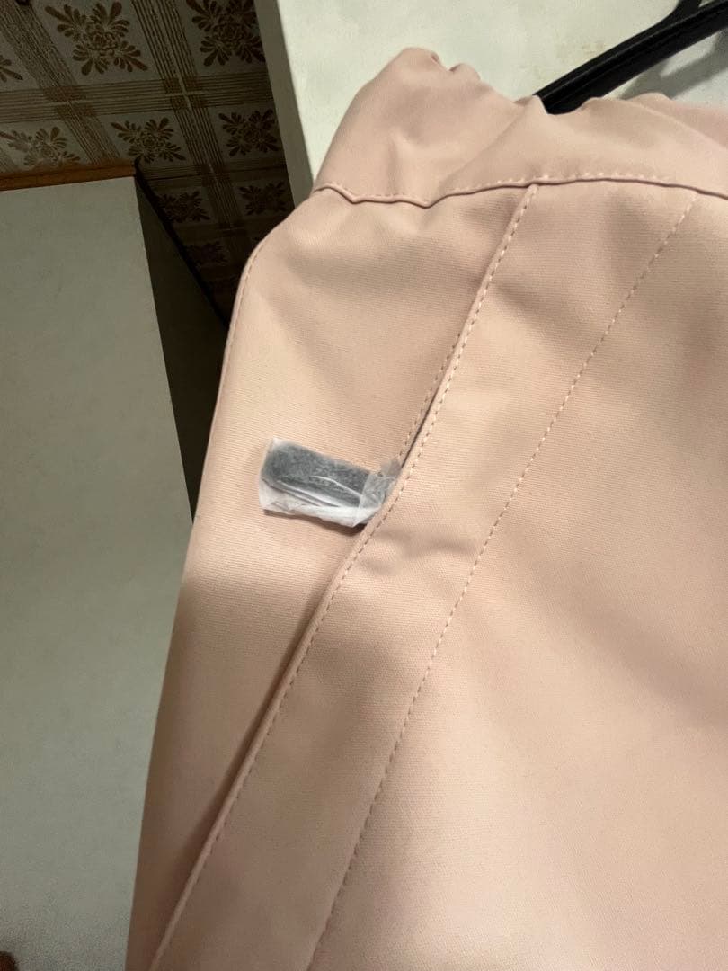 ピンク スノーボードパンツ