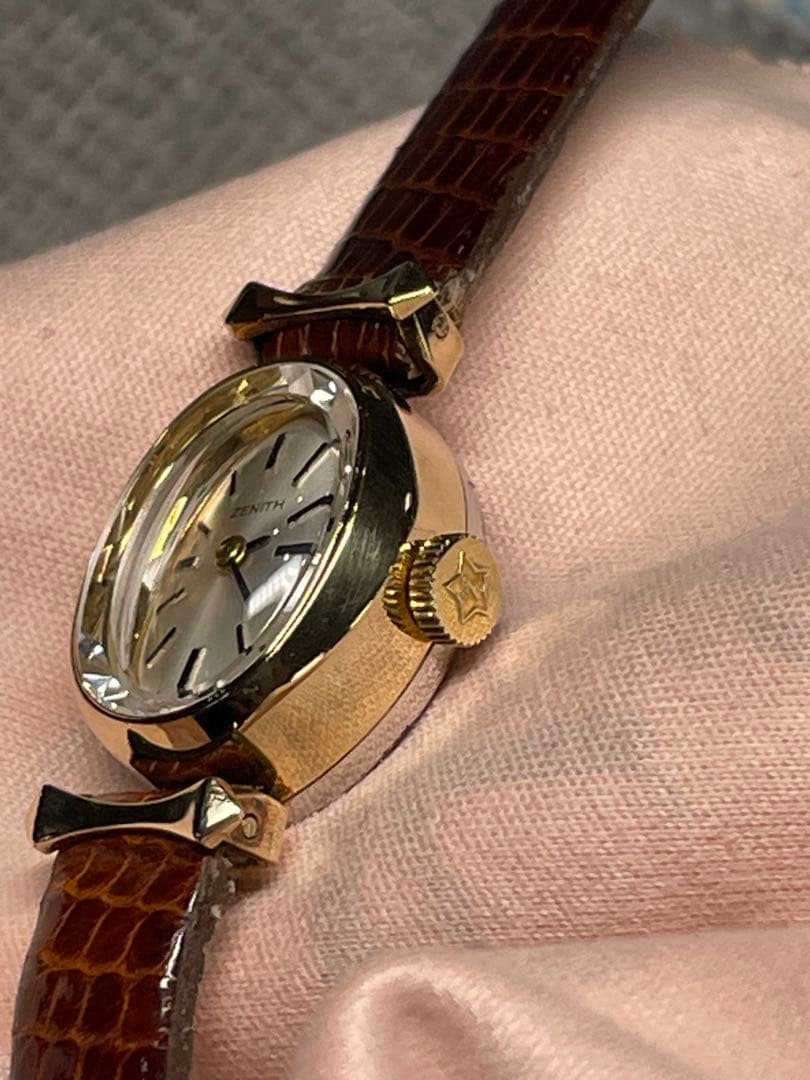 SWISS ZENITH 手巻きビンテージ　ほぼ未使用　正確稼働　20K金張り