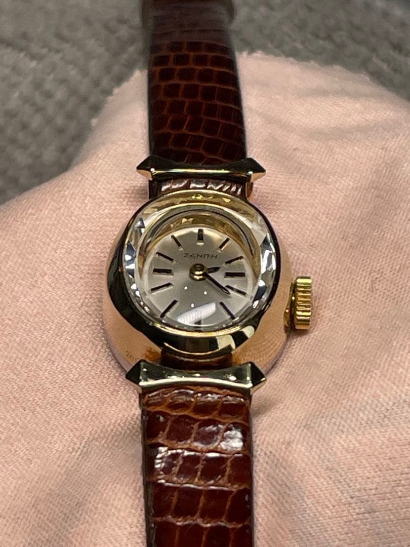 SWISS ZENITH 手巻きビンテージ　ほぼ未使用　正確稼働　20K金張り