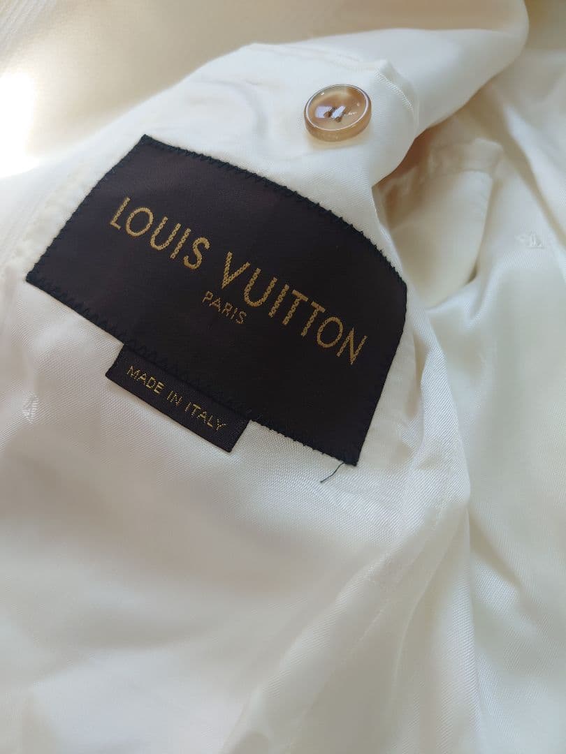 新品未使用 LOUIS VUITTON ホワイト テーラードジャケット 装飾付き