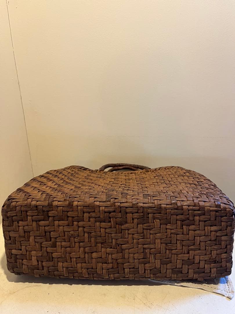 山葡萄　かご　バッグ　網代編み