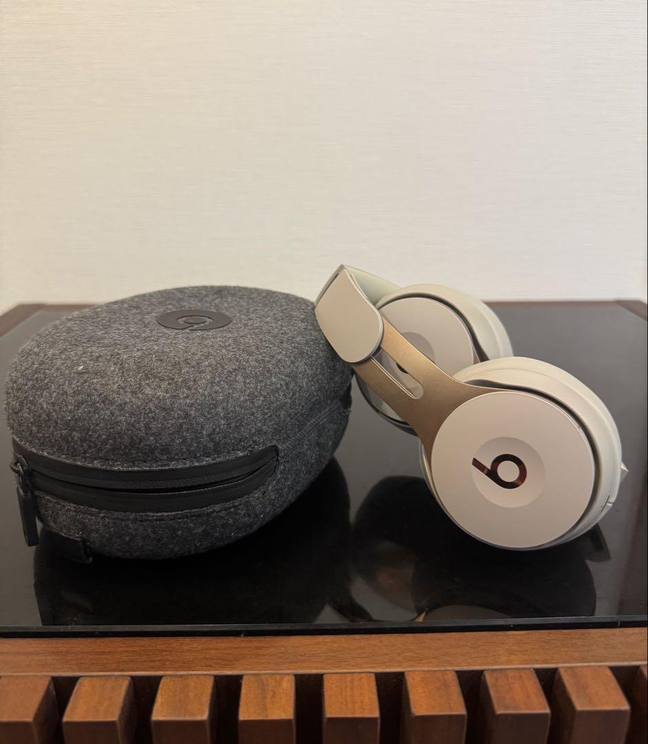 【美品】Beats Solo Pro Wireless ワイヤレスヘッドホン