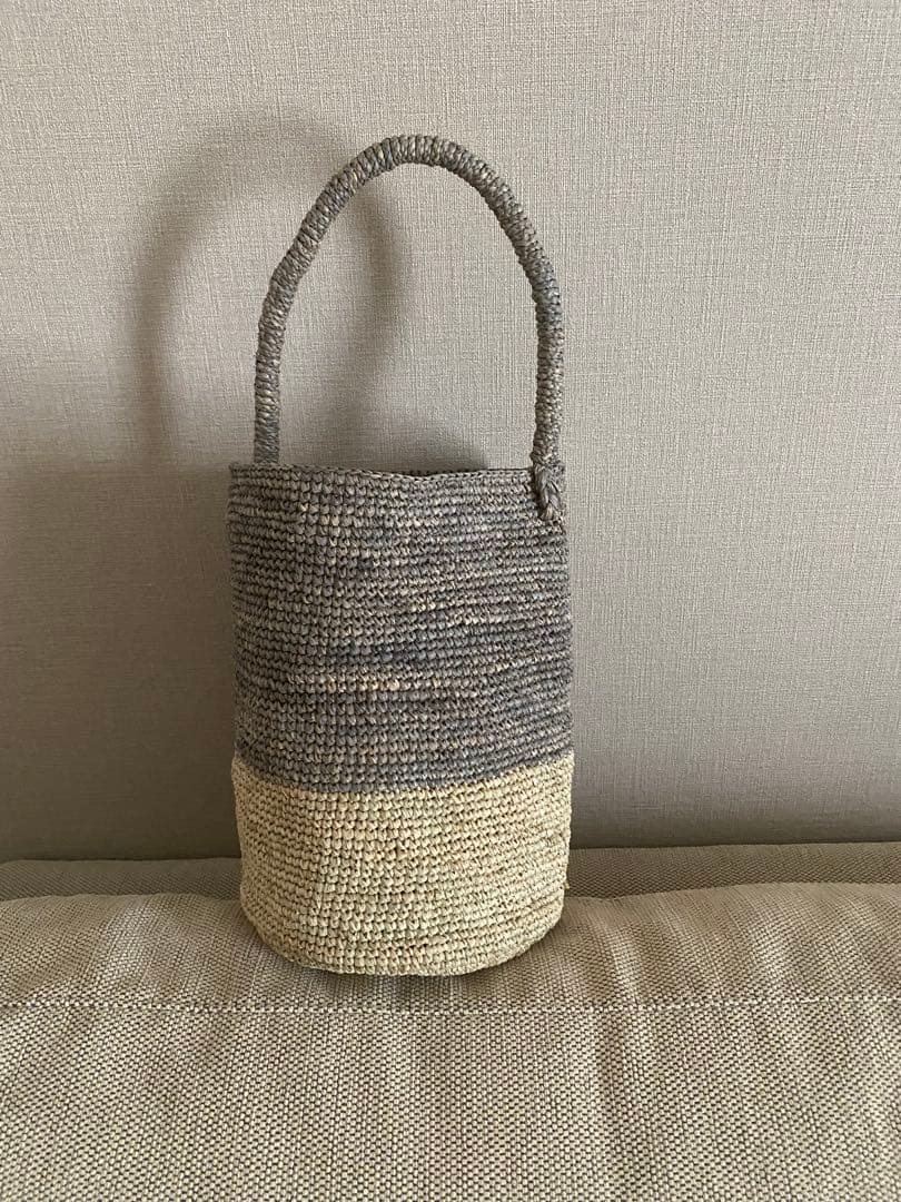 未使用/MADE IN MADA かごバッグ グレー ベージュ