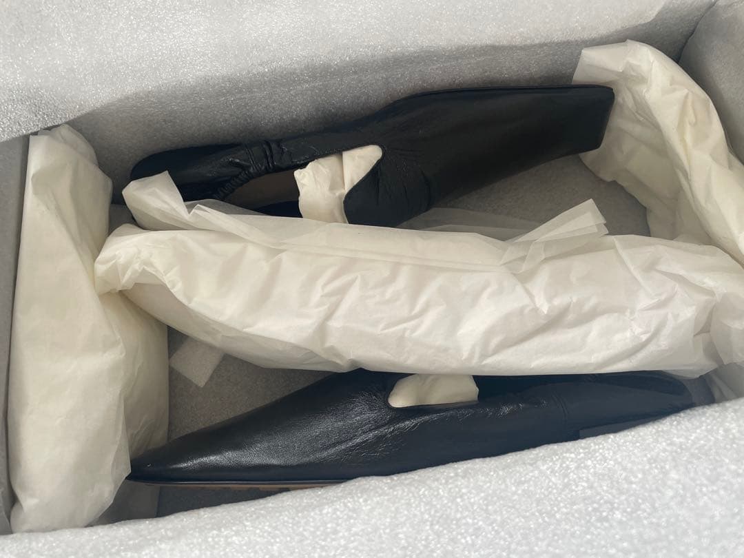 new bottega ボッテガ　フラットシューズ