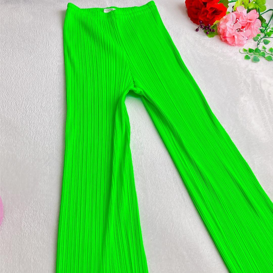 プリーツプリーズ イッセイミヤケ★ハイウエスト ビビッドカラーパンツ【極美品】