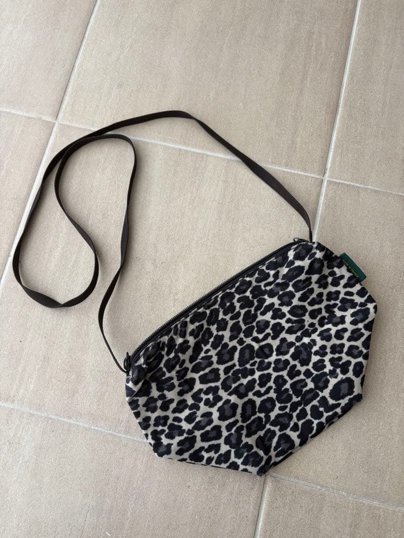 エルベシャプリエ 2885F ナイロン舟型ショルダーバッグS パンサーブラン