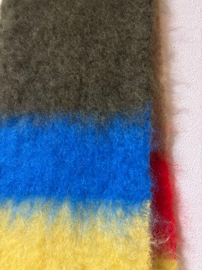 LOEWEロエベマルチカラーマフラー