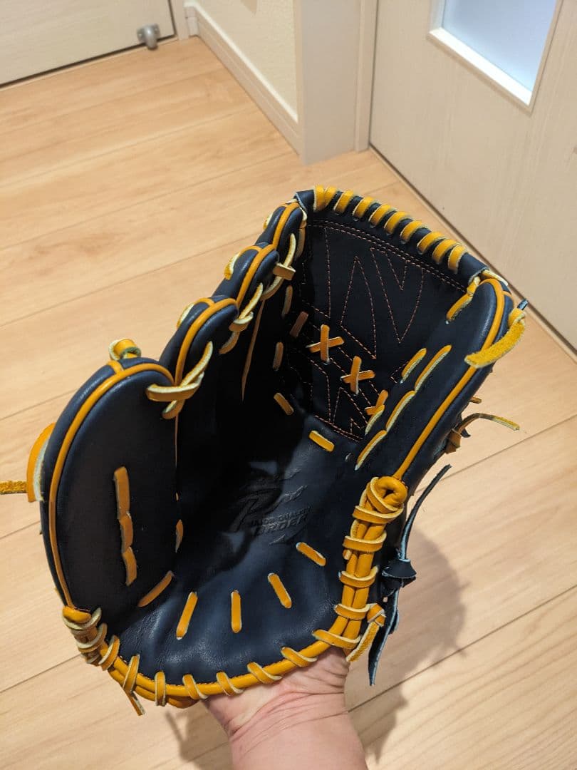 【未使用品】ミズノプロ　軟式用投手オーダーグローブ