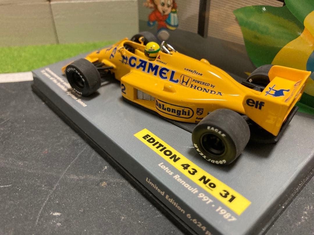 ミニチャンプス(キャメル仕様)‼️ロータスホンダ99T アイルトンセナ