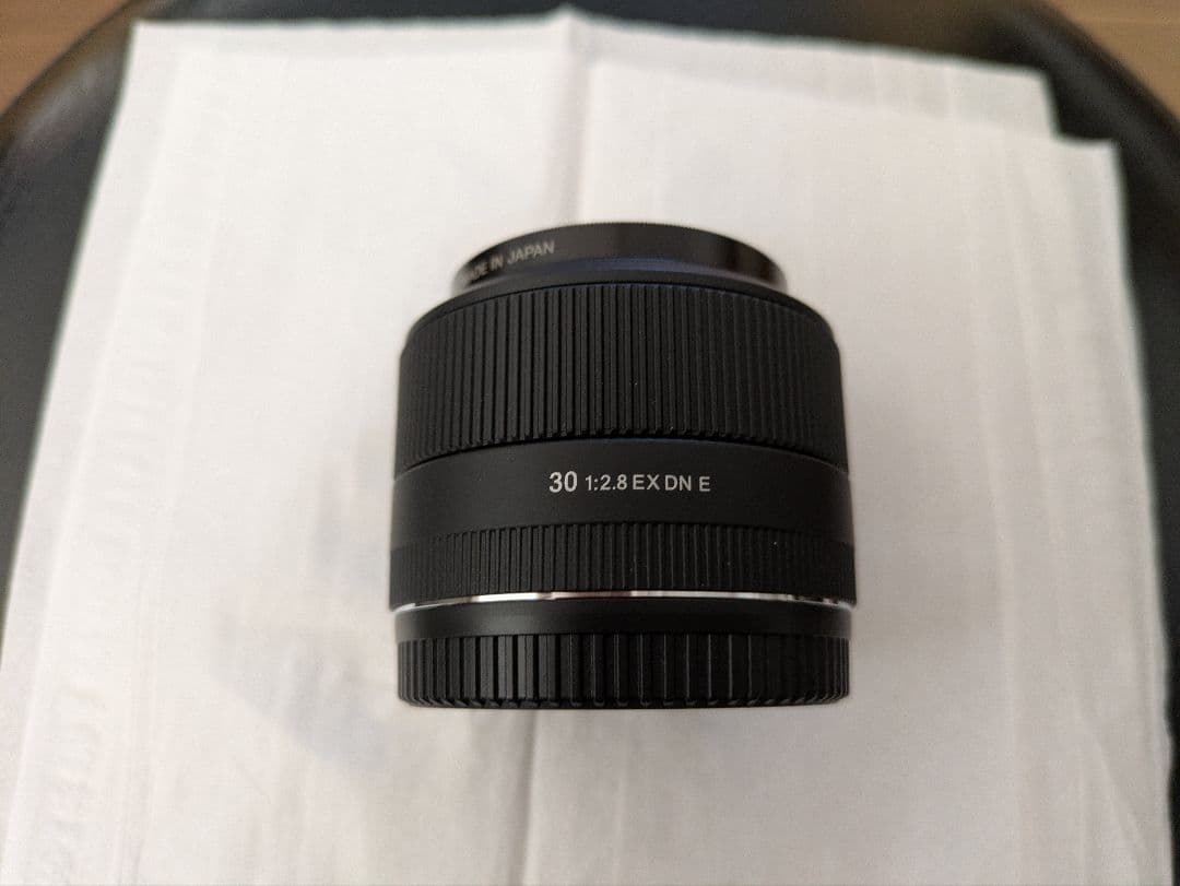 SIGMA 30mm F2.8 EX DN ソニーE