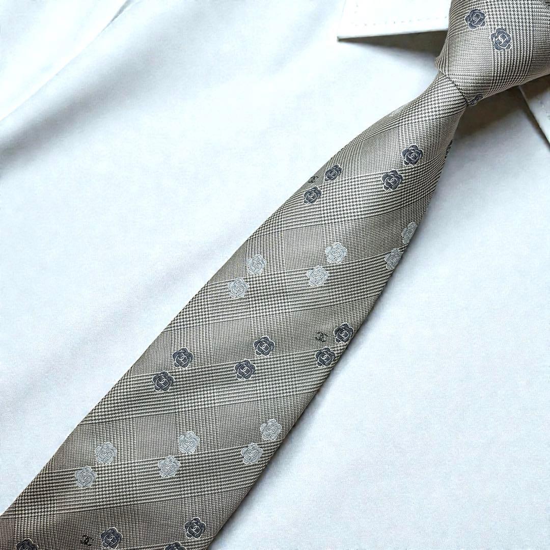 極美品 CHANEL ココマーク カメリア ネクタイ グレンチェック チェーン付