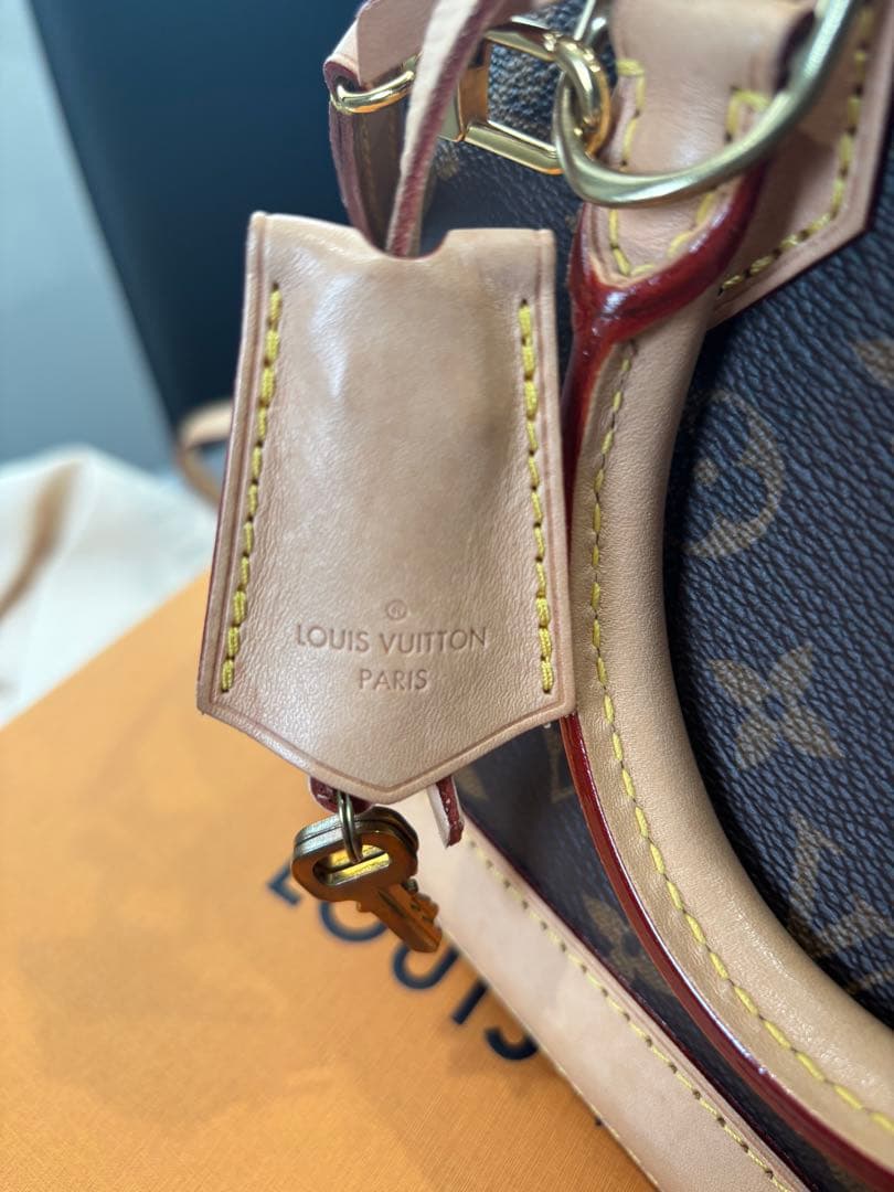 バッグ LOUIS VUITTON