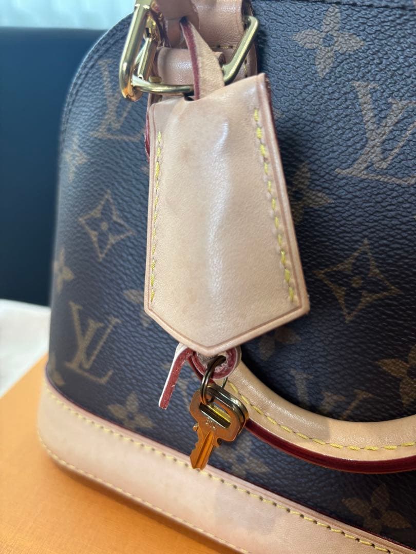 バッグ LOUIS VUITTON