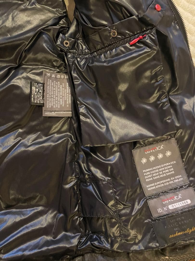 みーた DUVETICA ダウンベスト サイズ40 グレー