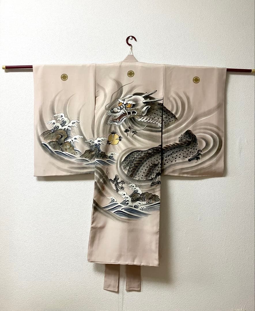 産着　手描き　龍　薄ベージュ　正絹