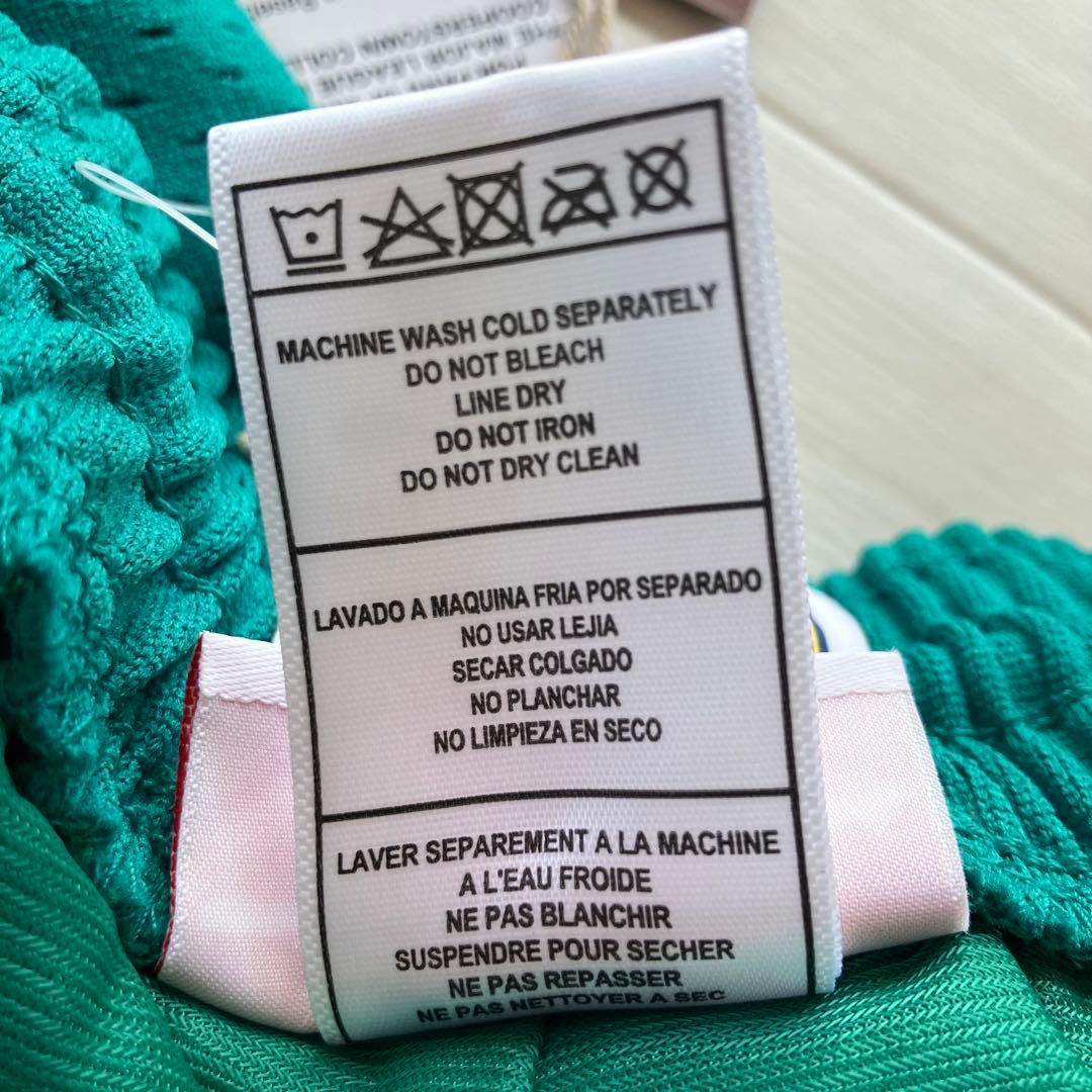 【新品】 MLB シアトル・マリナーズ　ハーフパンツ　メジャーリーグ　バスパン