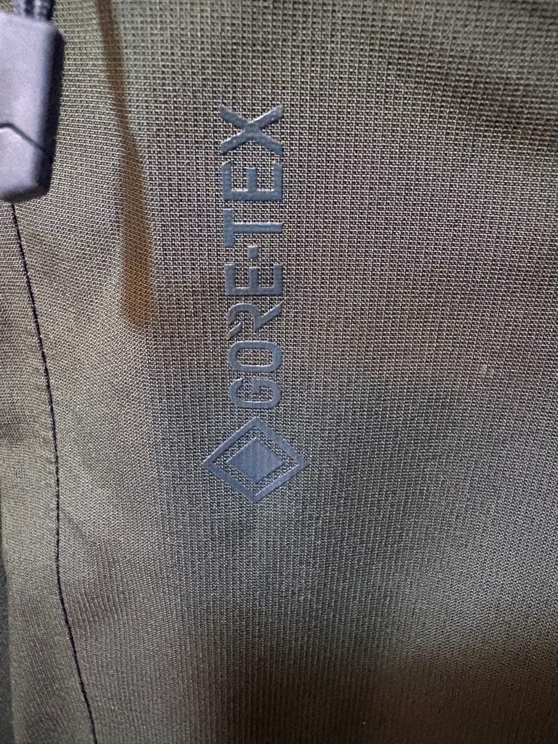 MOUNTAN HARD WEAR ビブパンツS