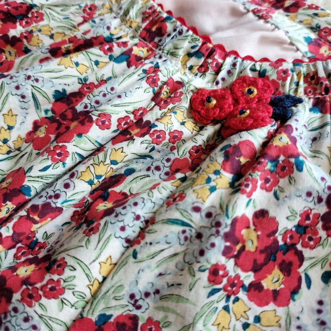 familiar ファミリア　可愛いリバティプリントワンピース　美品　150