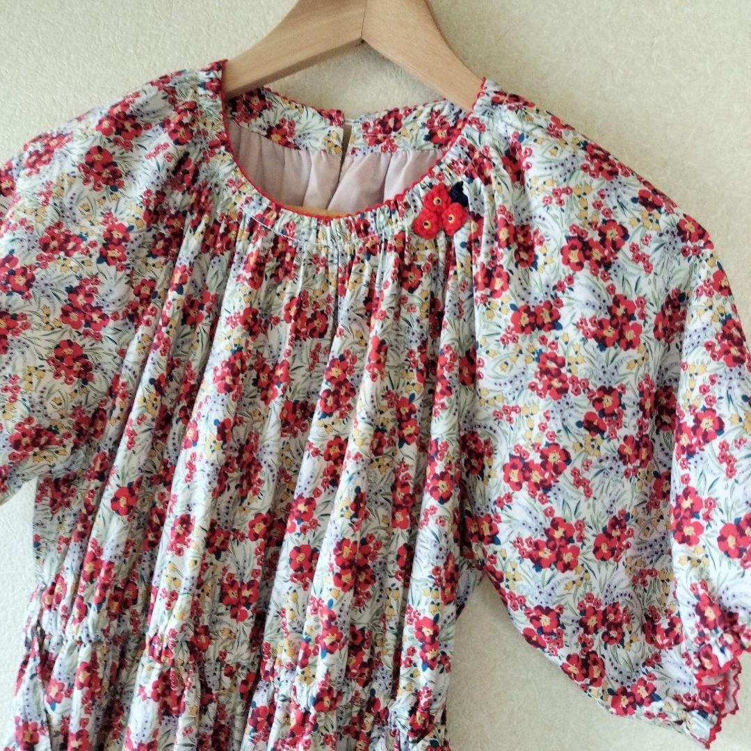 familiar ファミリア　可愛いリバティプリントワンピース　美品　150