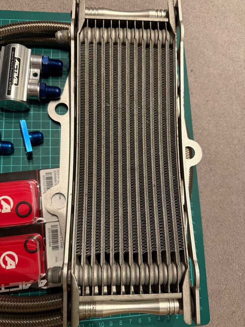 ojigi！ゼファー400 アクティブ　ラウンドオイルクーラー