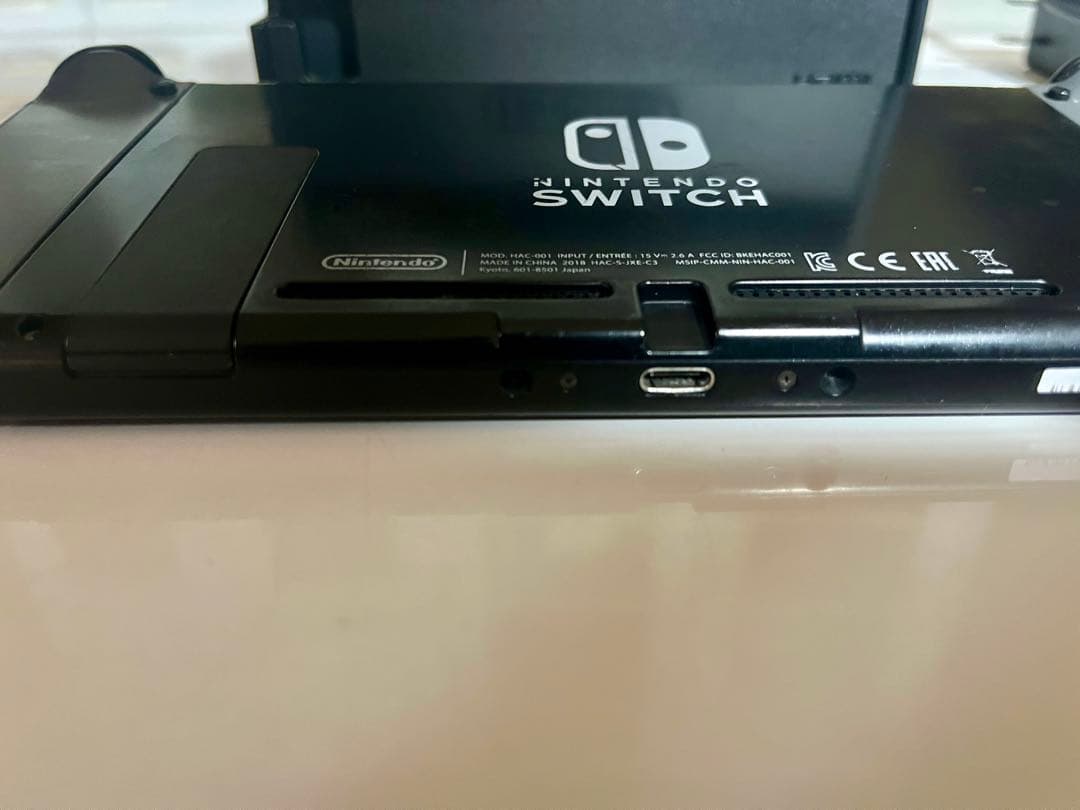 Nintendo Switch 本体 グレー ドック付き