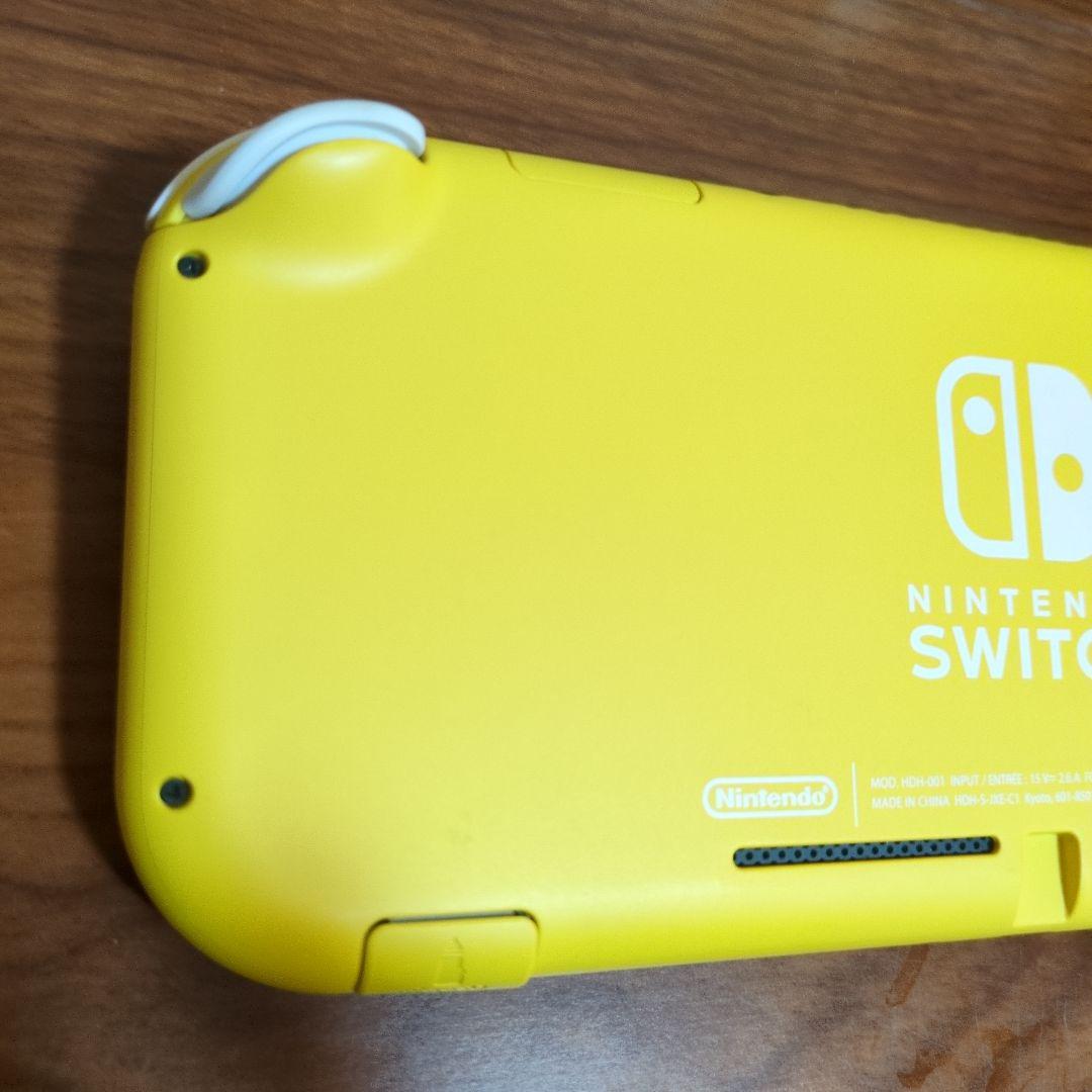 Nintendo Switch Lite イエロー