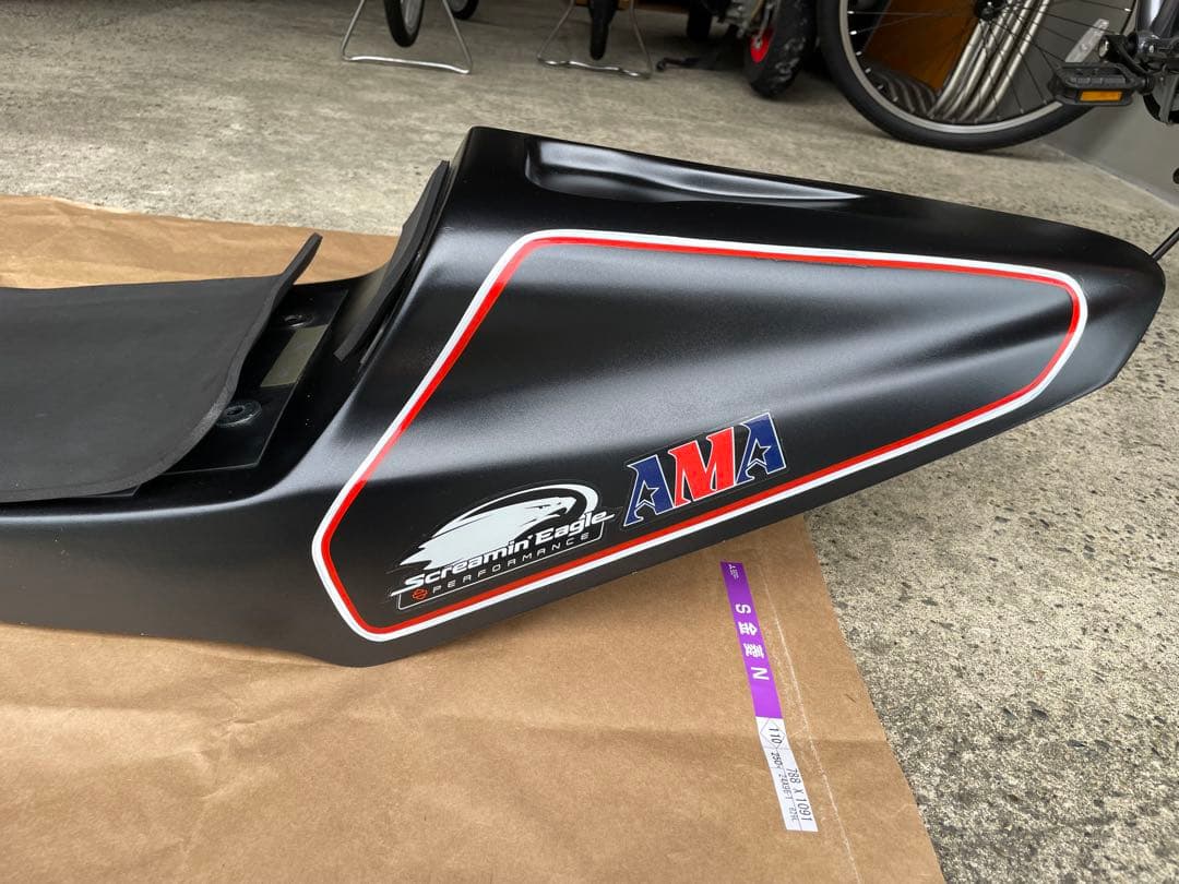 HARLEY-DAVIDSON XR1200 タンクとシートセット　カスタム